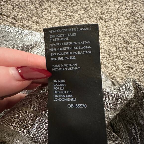 Anthropologie silver metallic jogger pants size XL - Picture 8 of 11